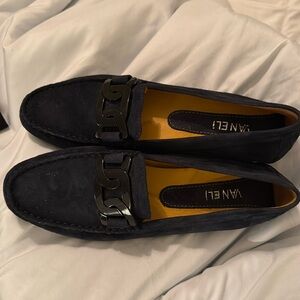 New without box Vaneli shoe